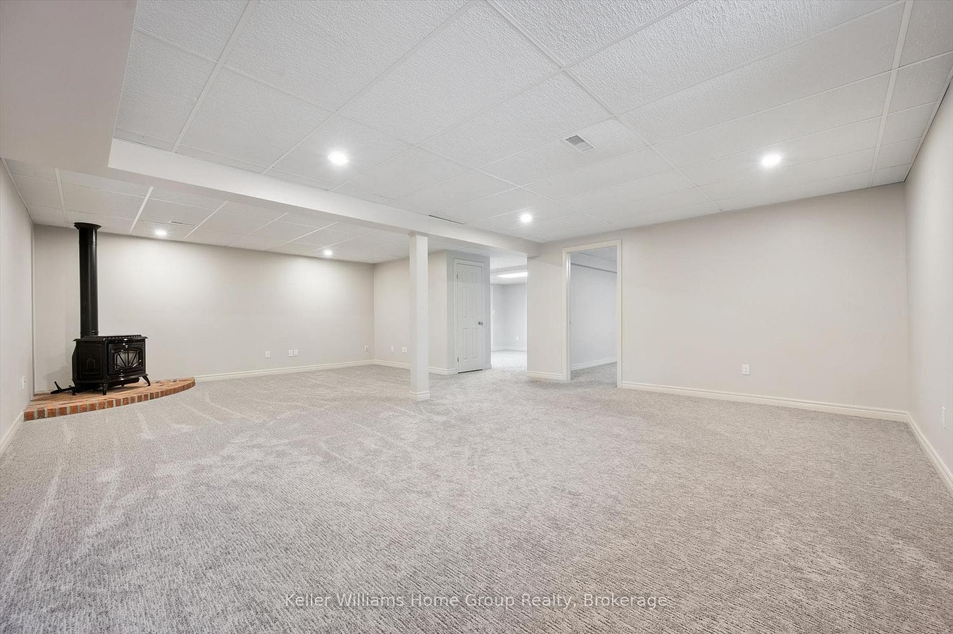 22 Lyle Place photo 35