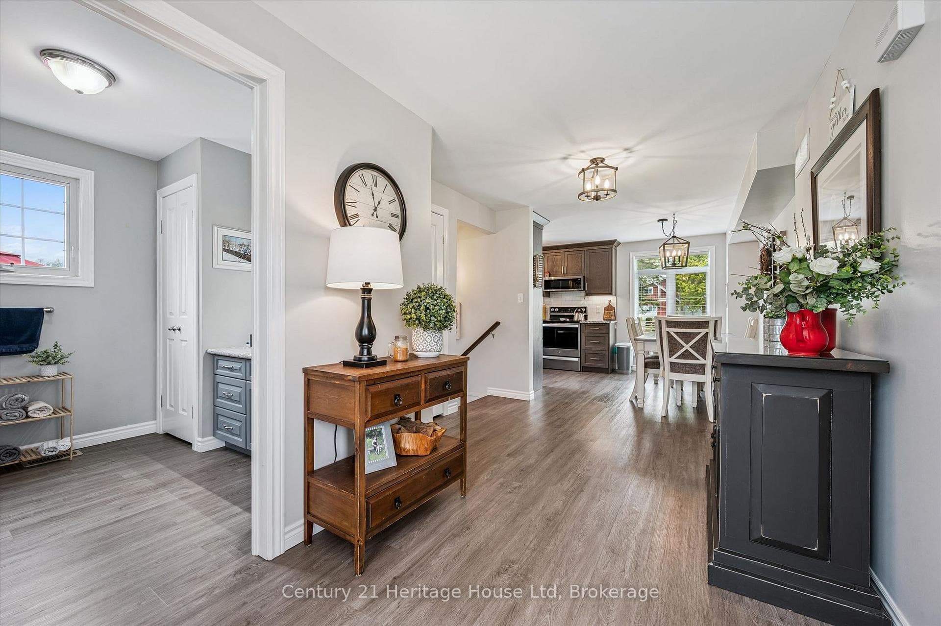 584077 Beachville Road photo 10