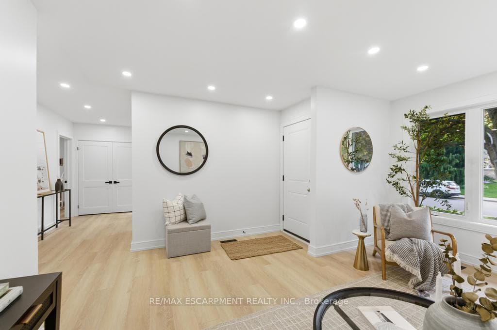 173 WEST 19TH Street photo 5