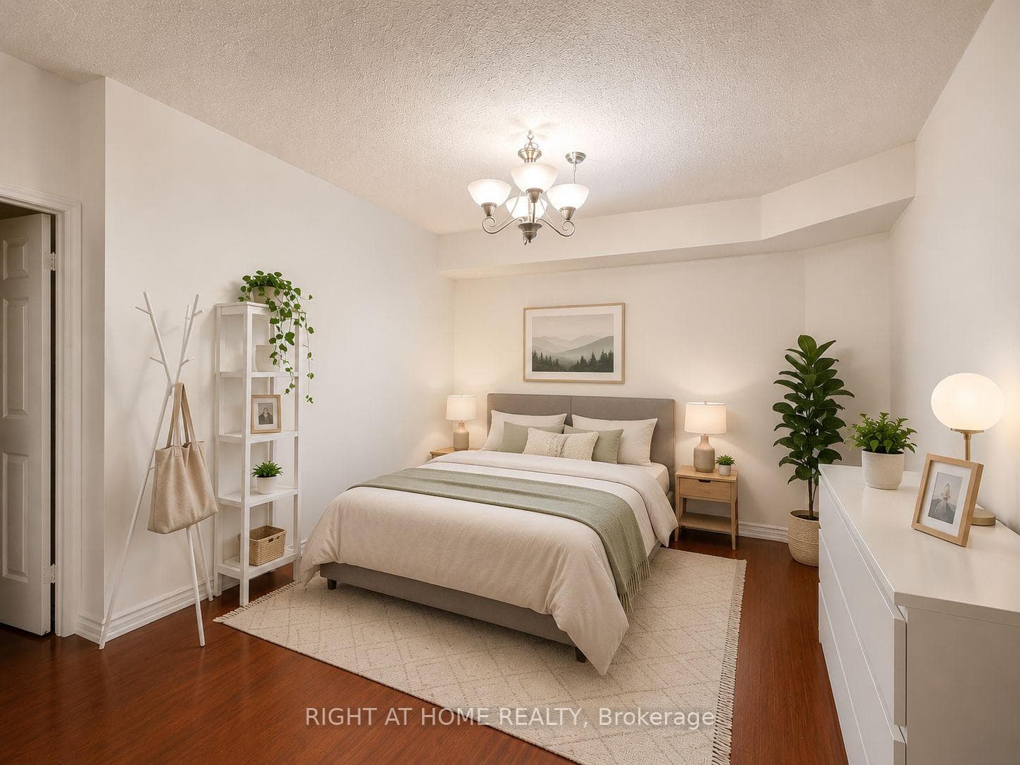 Den can be used as a 3rd bedroom