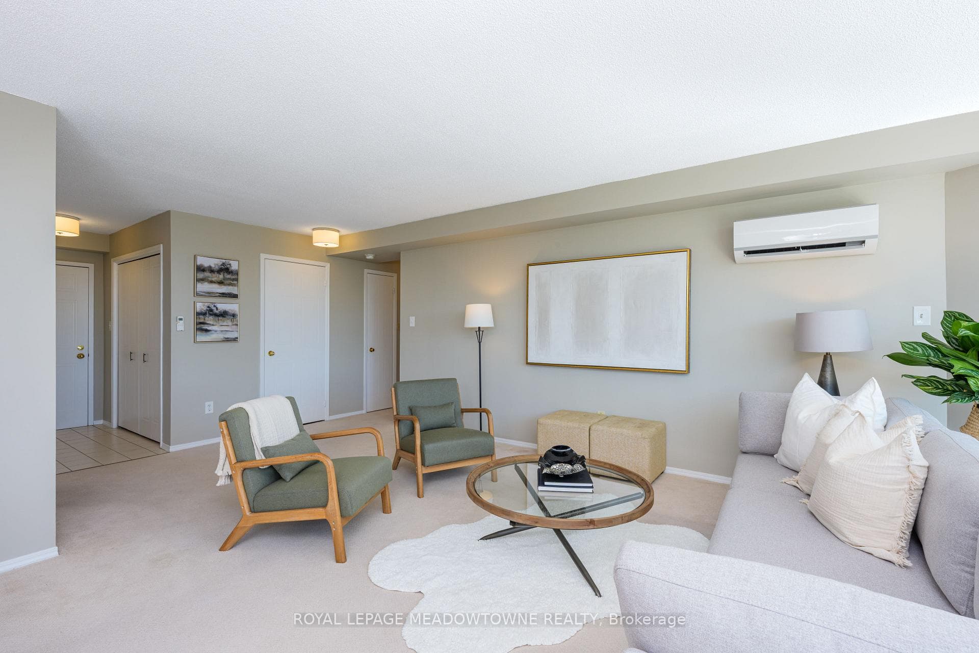 26 Hall Road Unit 302 photo 8