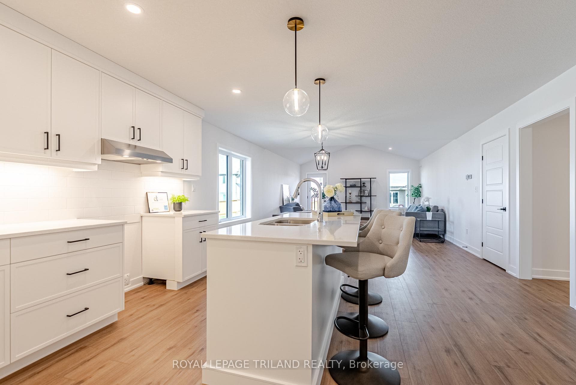 134 Styles Drive photo 22