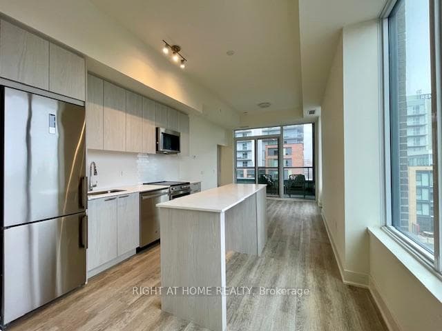 Kitchen Centre Island