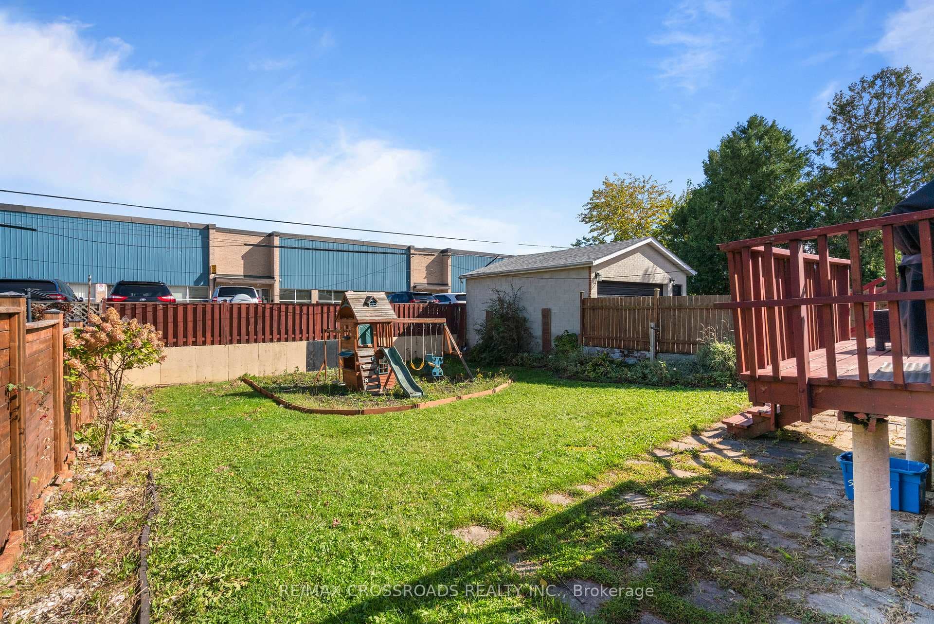 114 Glenshephard Drive photo 24