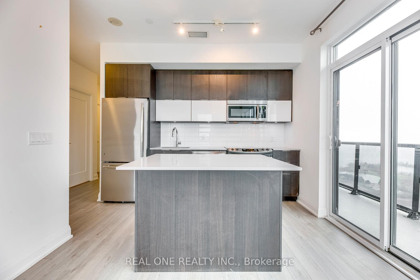 56 Annie Craig Drive Unit 2805 photo 15