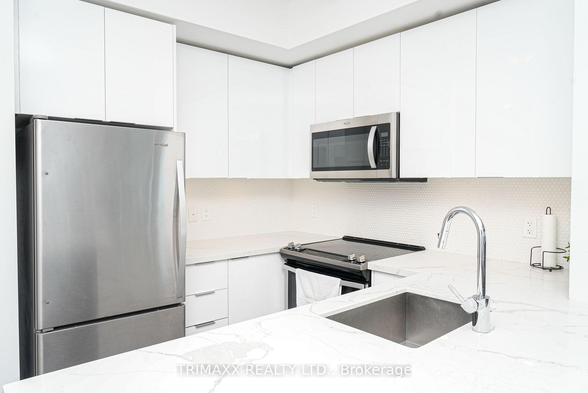 30 Shore Breeze Drive Unit 3716 photo 4