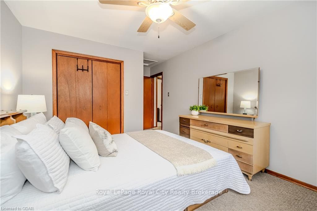 45 OAK Street photo 38
