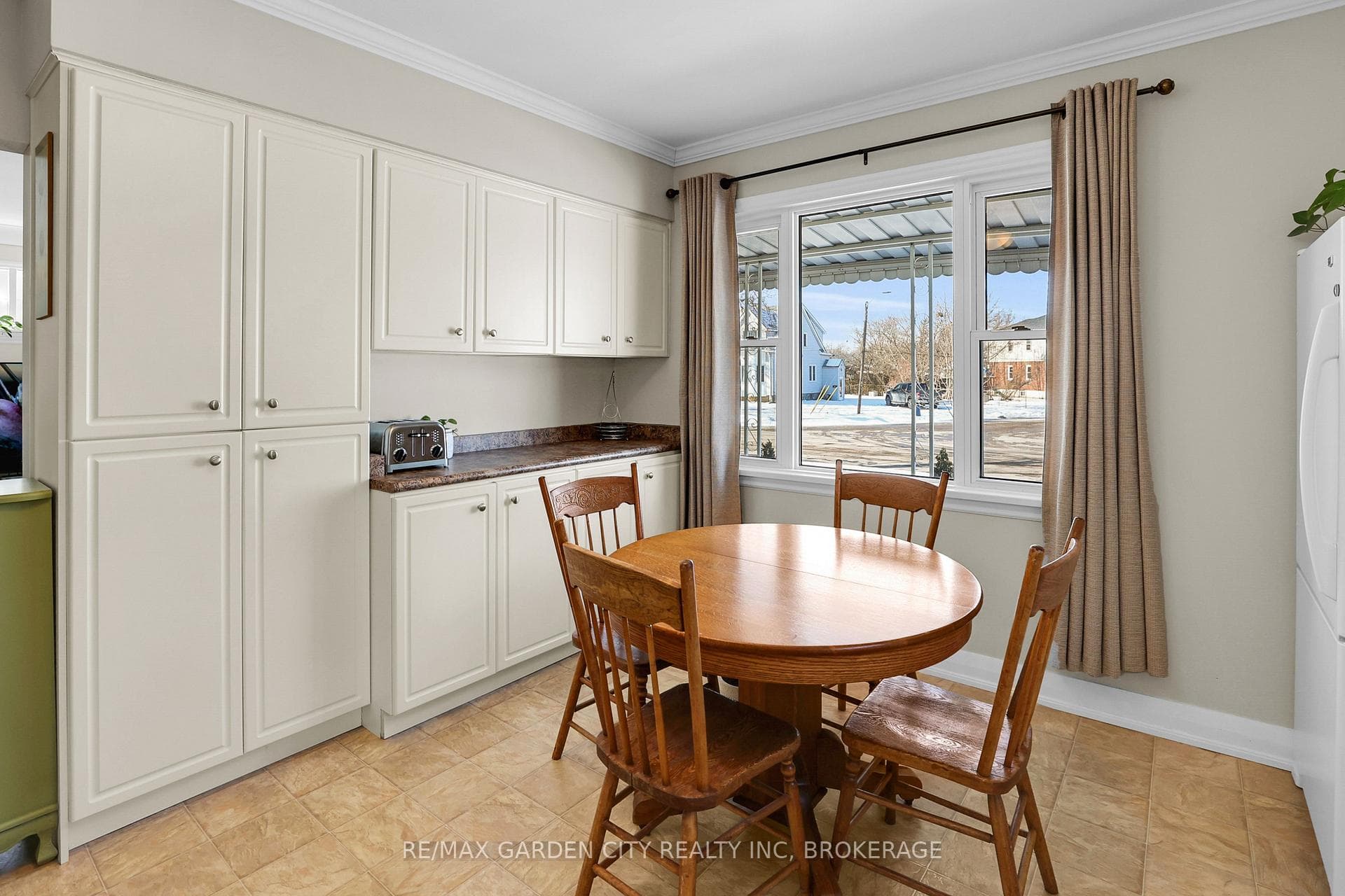 157 ST GEORGE Street photo 14