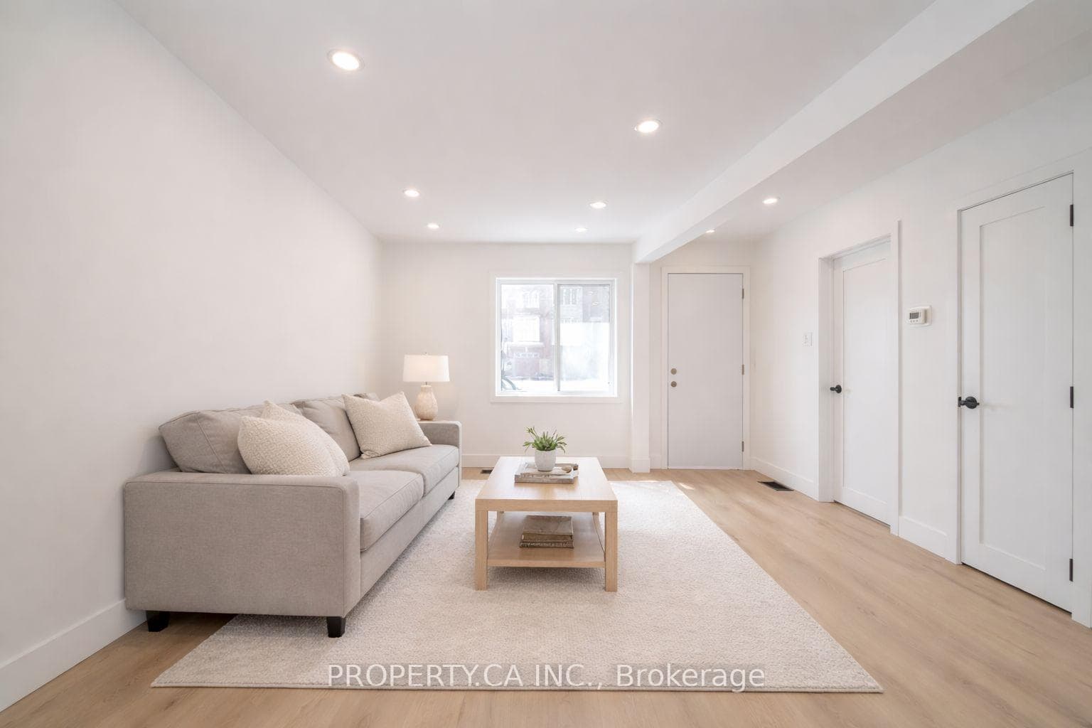 46 McMurchy Avenue photo 7