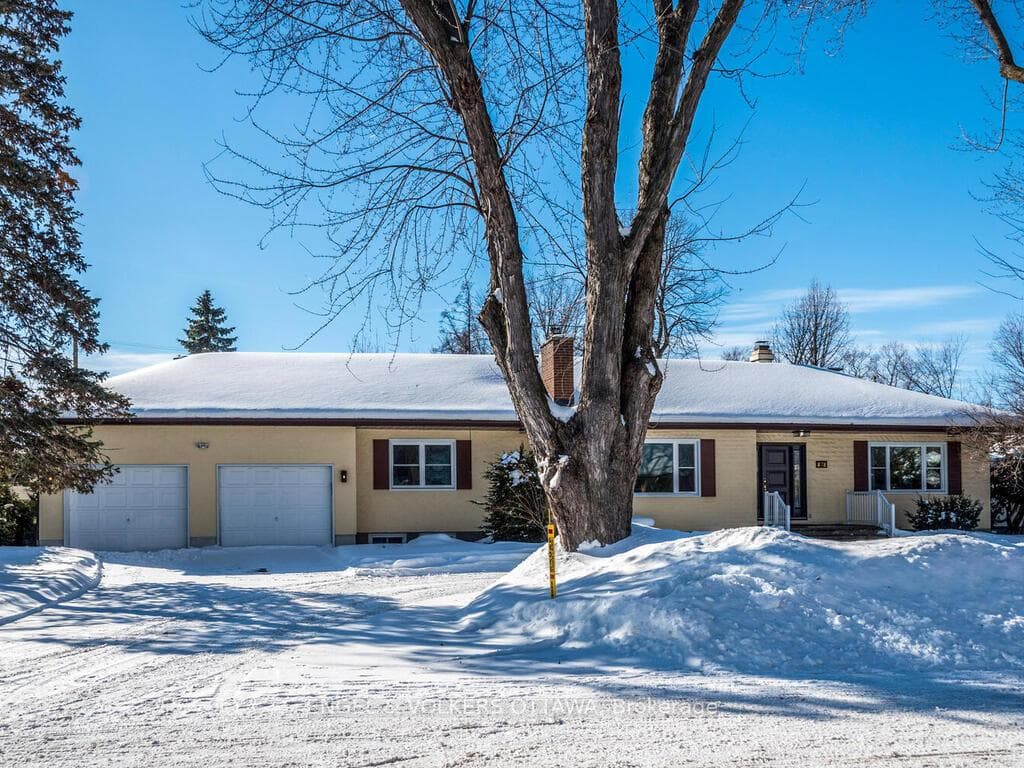 878 Dunlevie Avenue photo 2