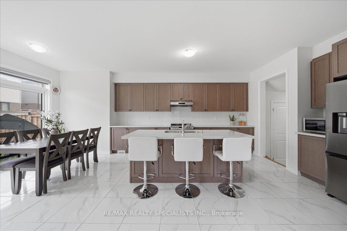 120 Durham Avenue photo 19