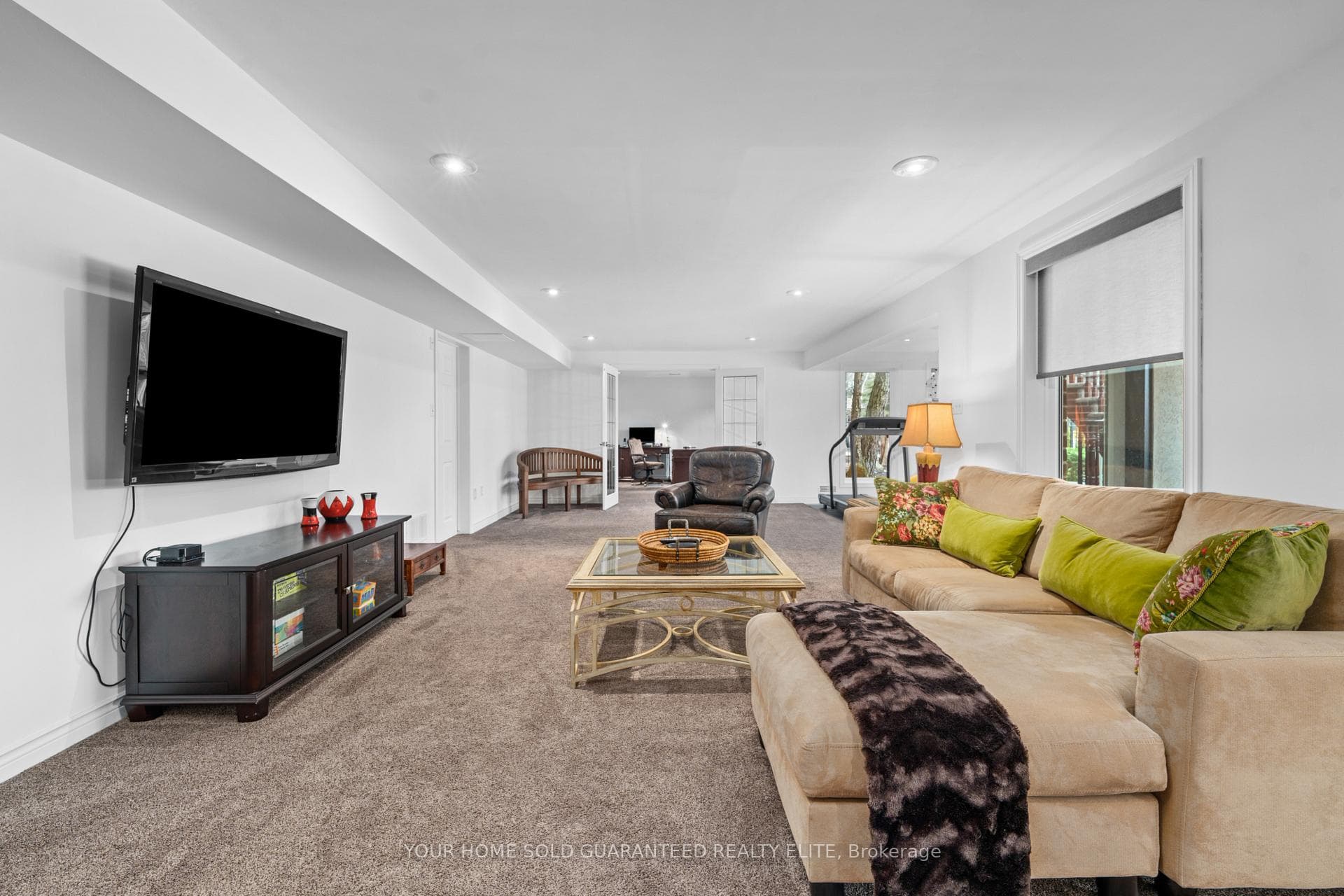 270 Deercreek Drive photo 22