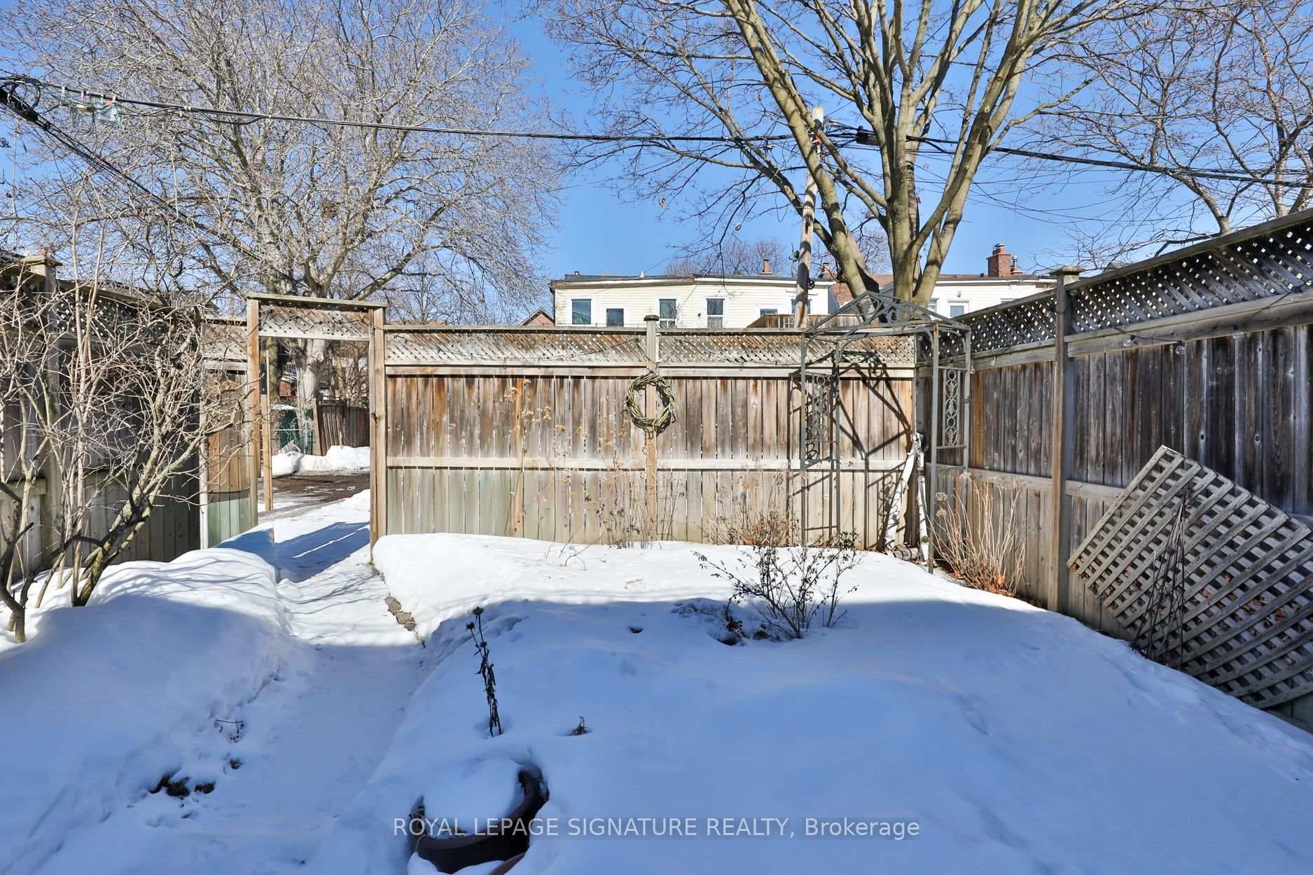 2 Earl Haig Avenue photo 42
