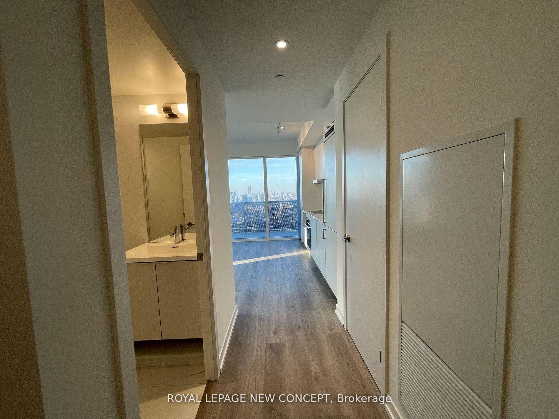 55 cooper Street Unit 7601 photo 7