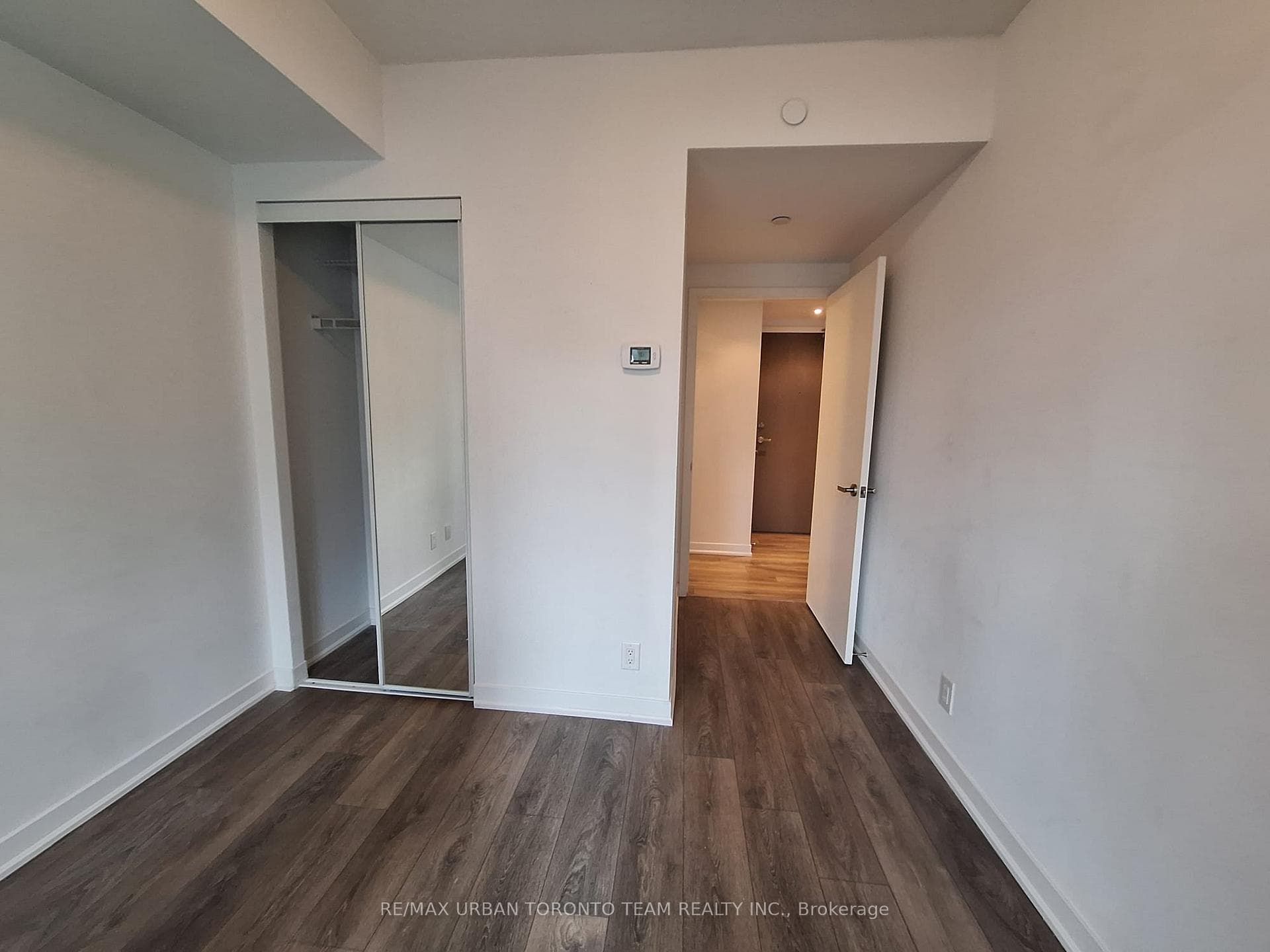 100 Harbour Street Unit 1802 photo 9