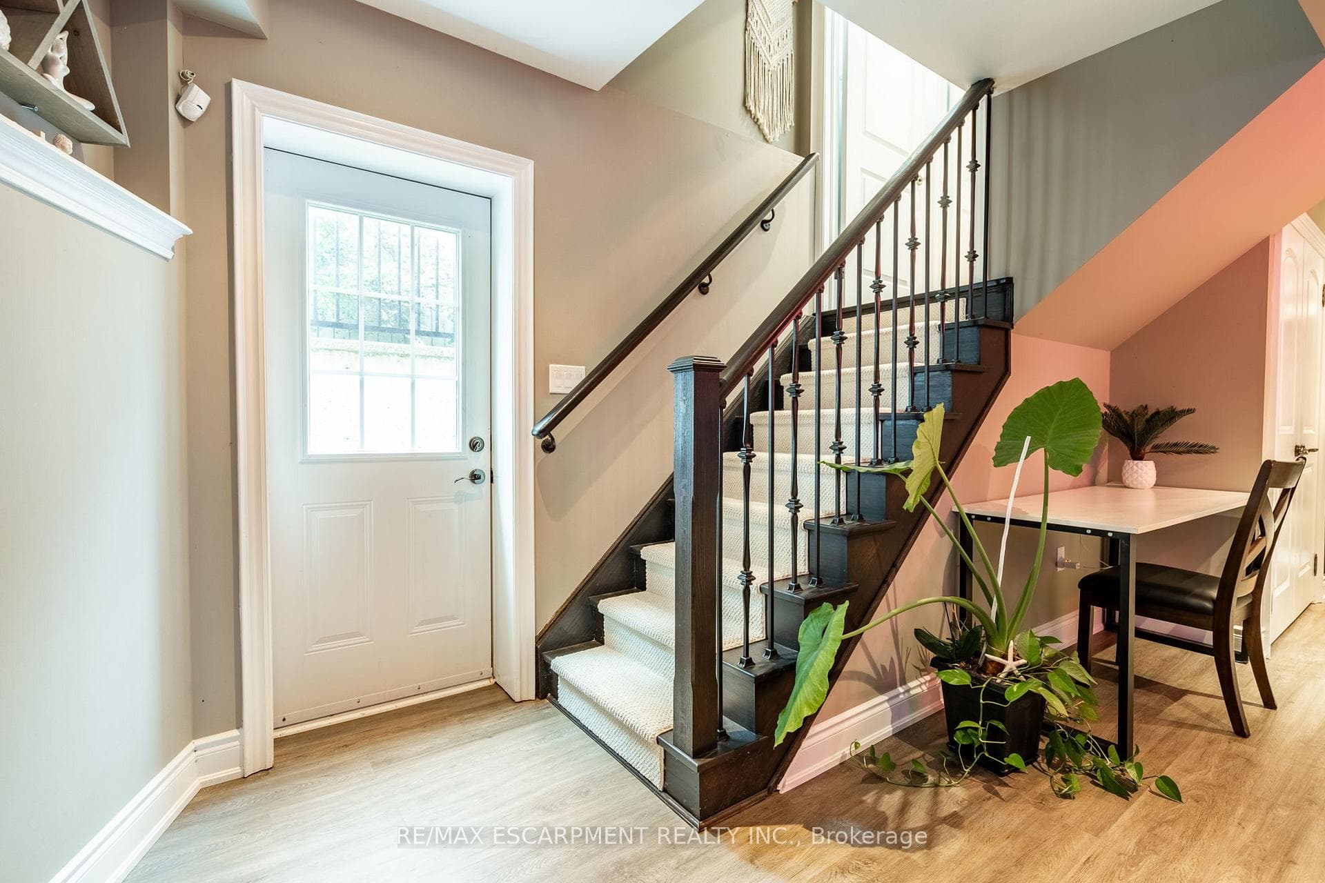 4610 Cornerstone Drive photo 25