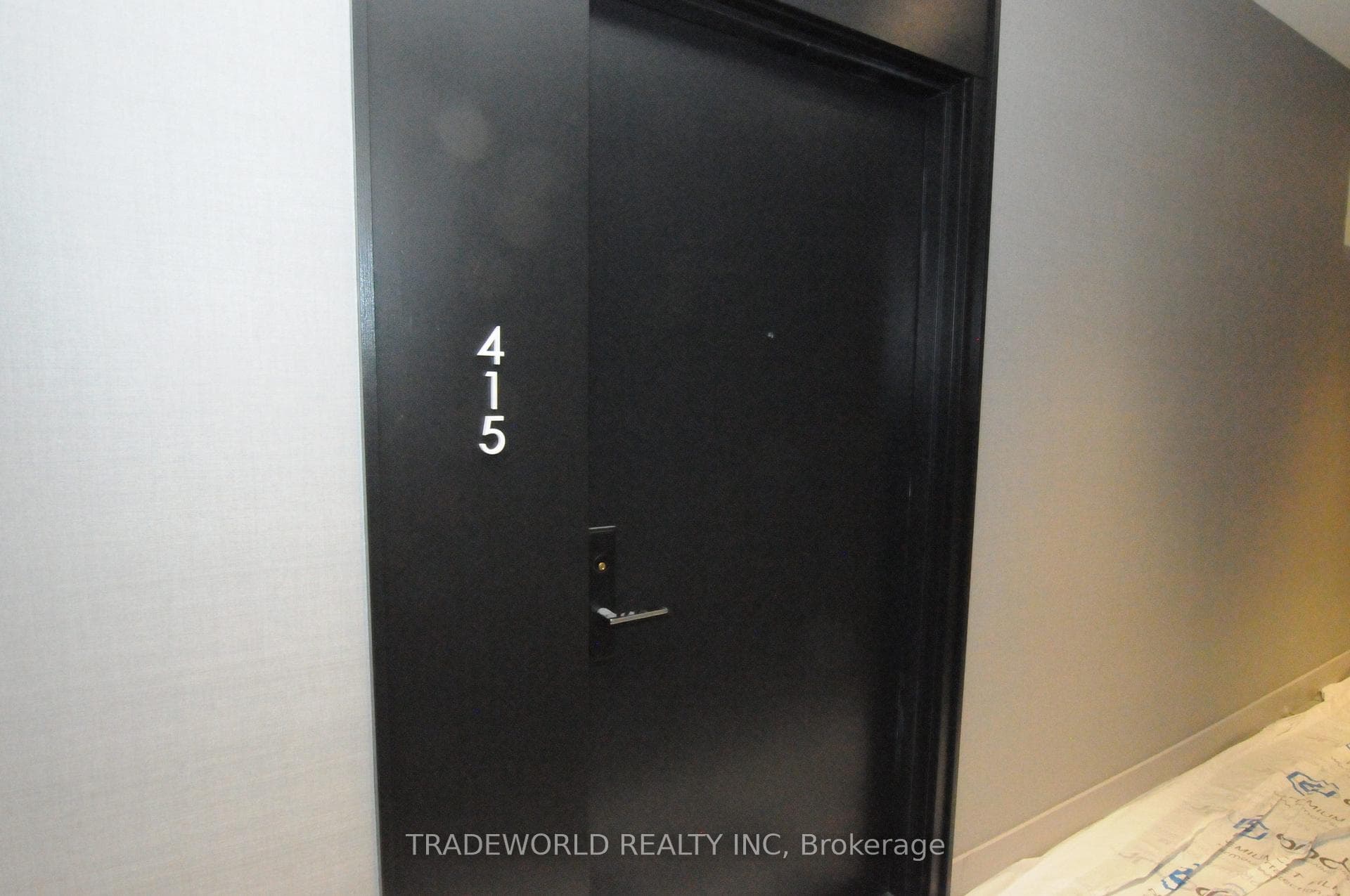 270 Dufferin Street Unit 415 photo 13