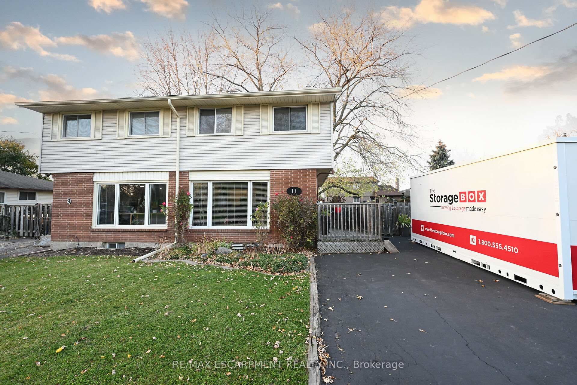 11 Westlake Lane photo 35