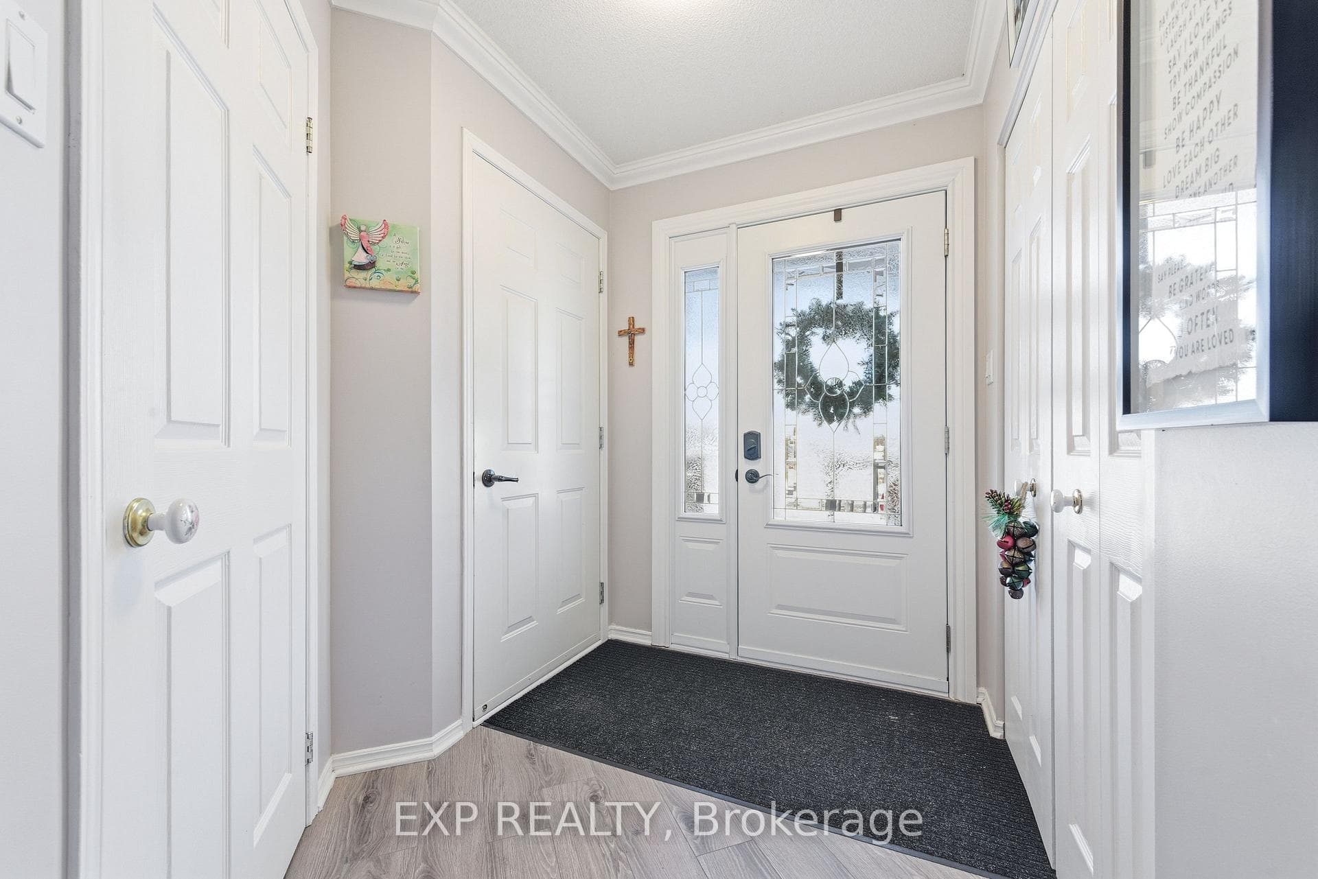 Welcoming front Foyer