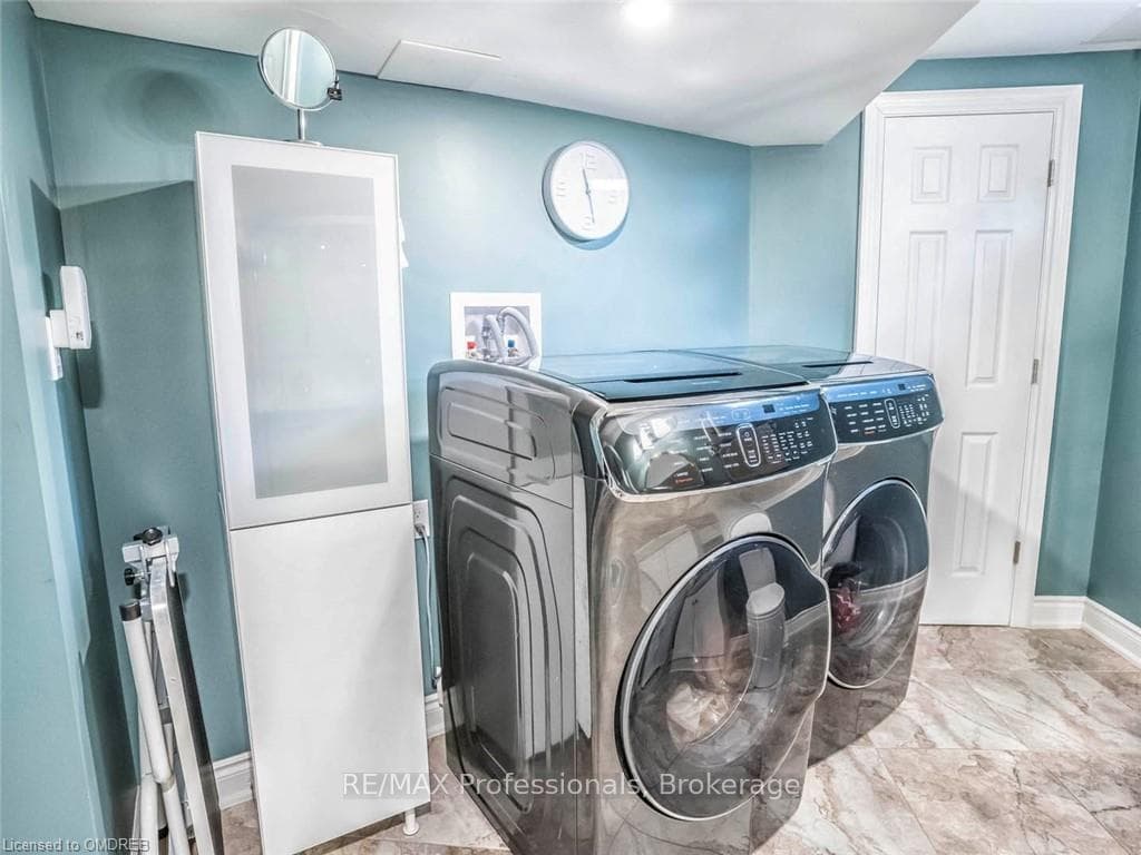 287 BASTEDO Court photo 26