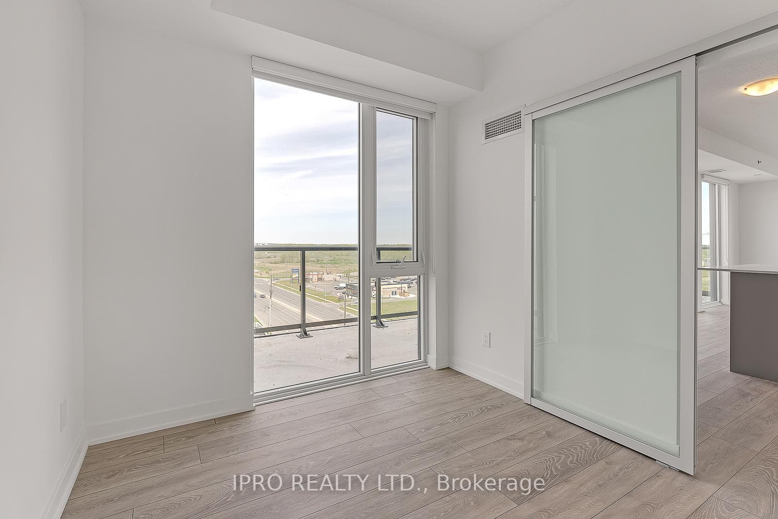 3200 Dakota Common Road Unit B1004 photo 21