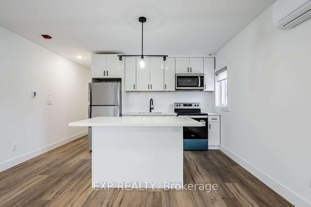 67 Oakmount Road Unit 5 photo 4