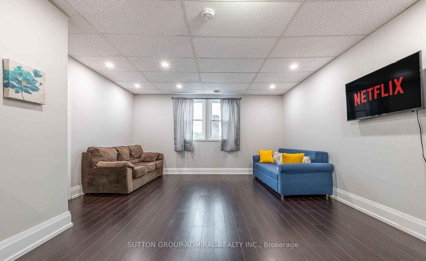 4507 Queen Street photo 15