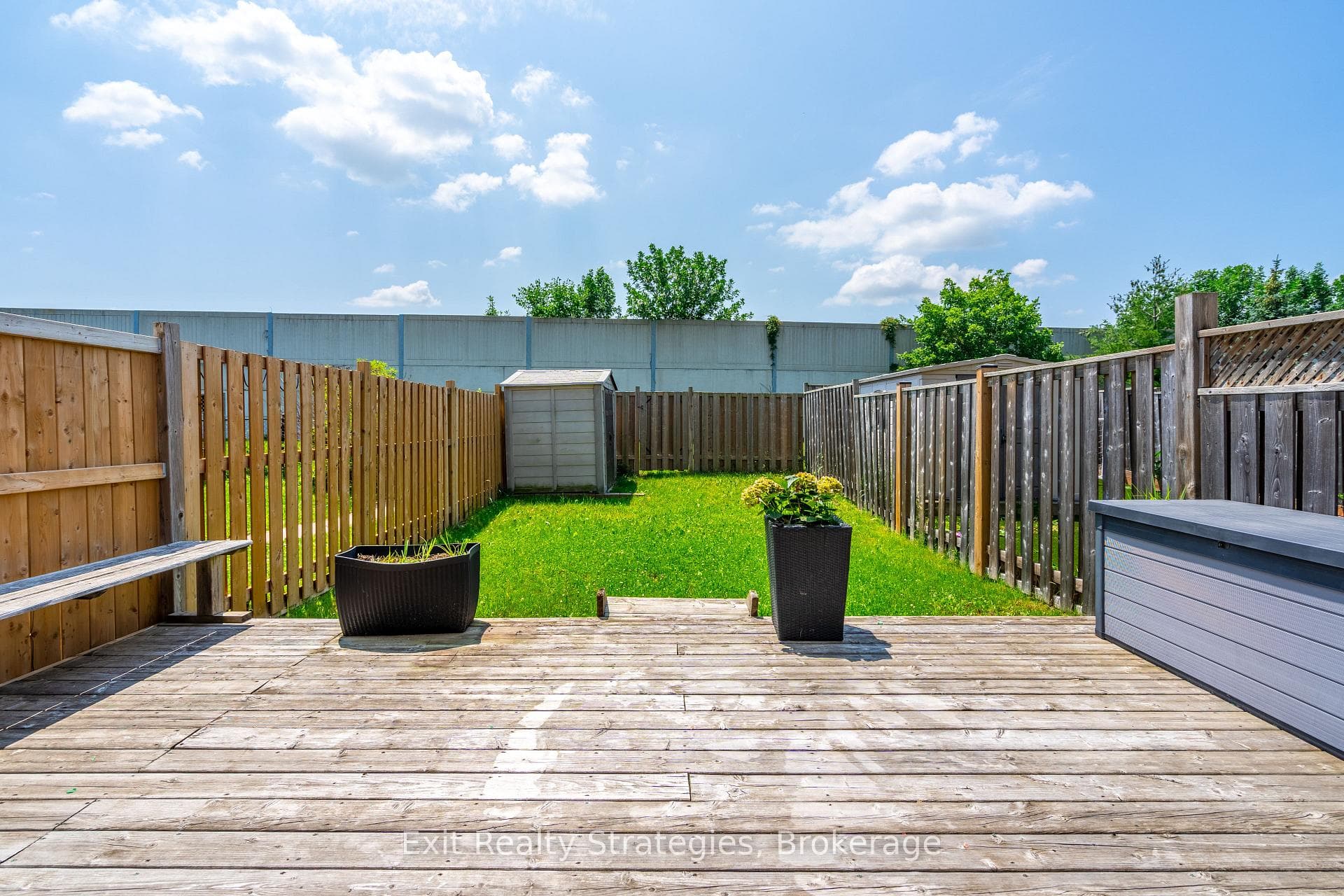 15 Marina Point Crescent photo 46