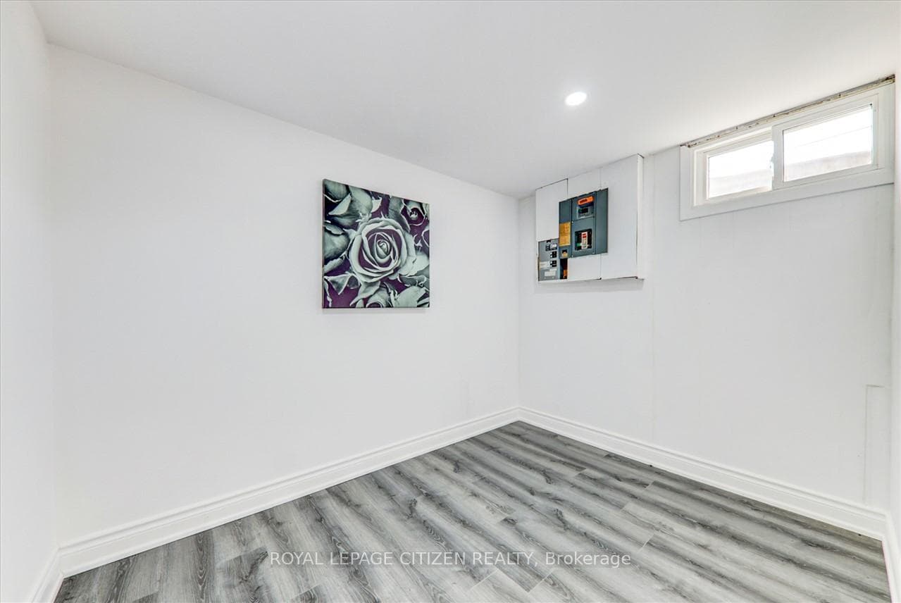 1 Marmac Drive photo 32