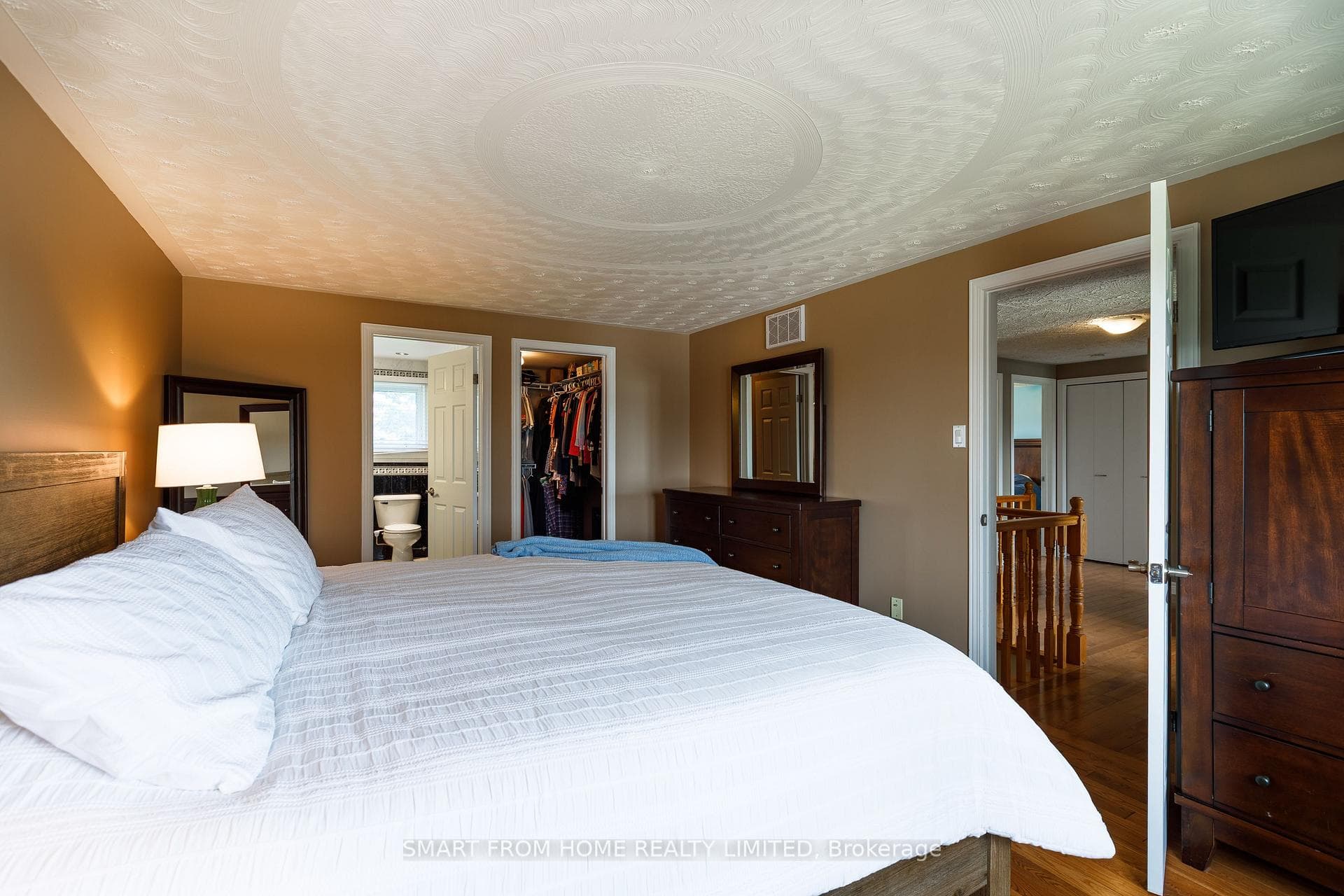 1445 Mannheim Road photo 25