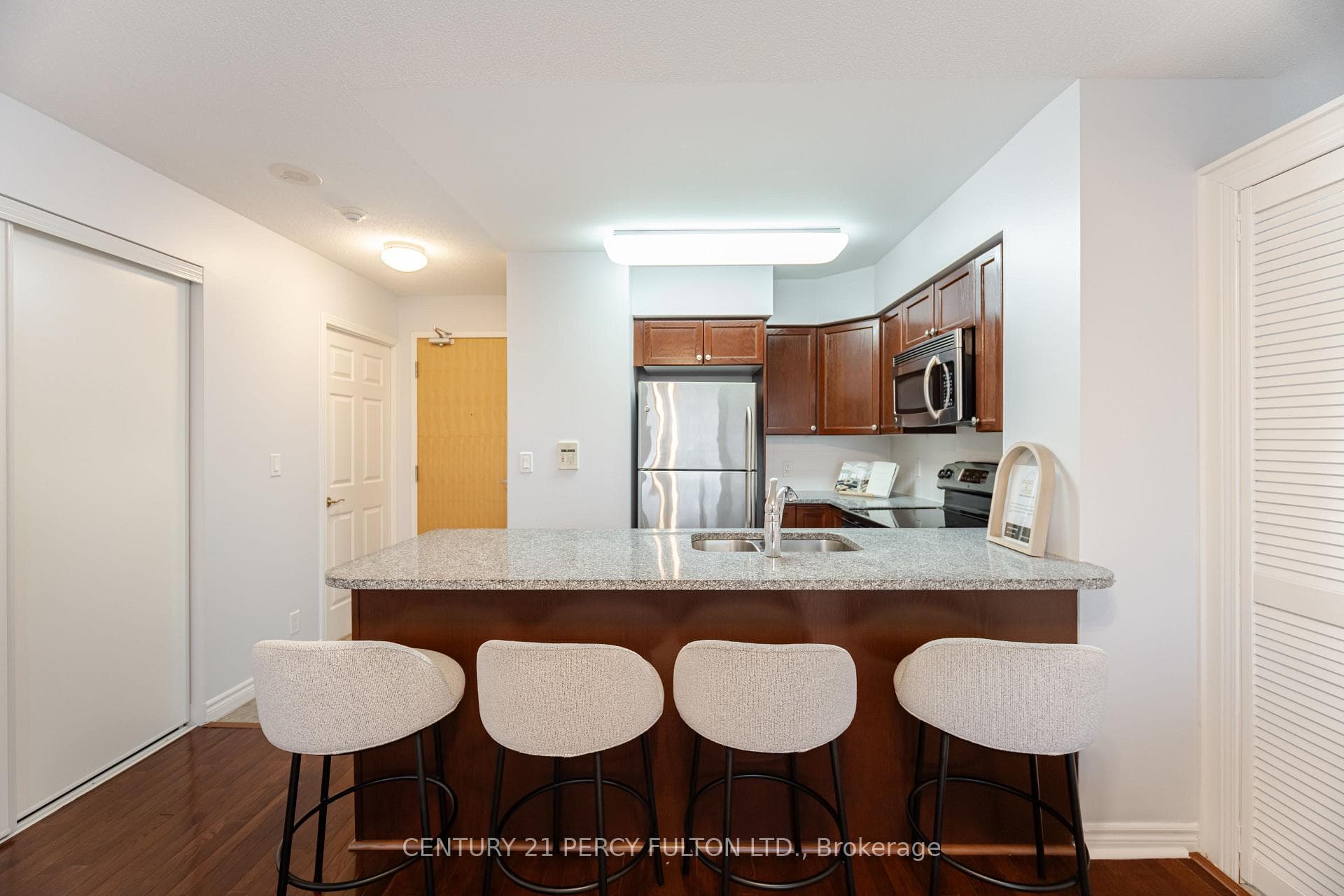 68 Grangeway Avenue Unit 2207 photo 7