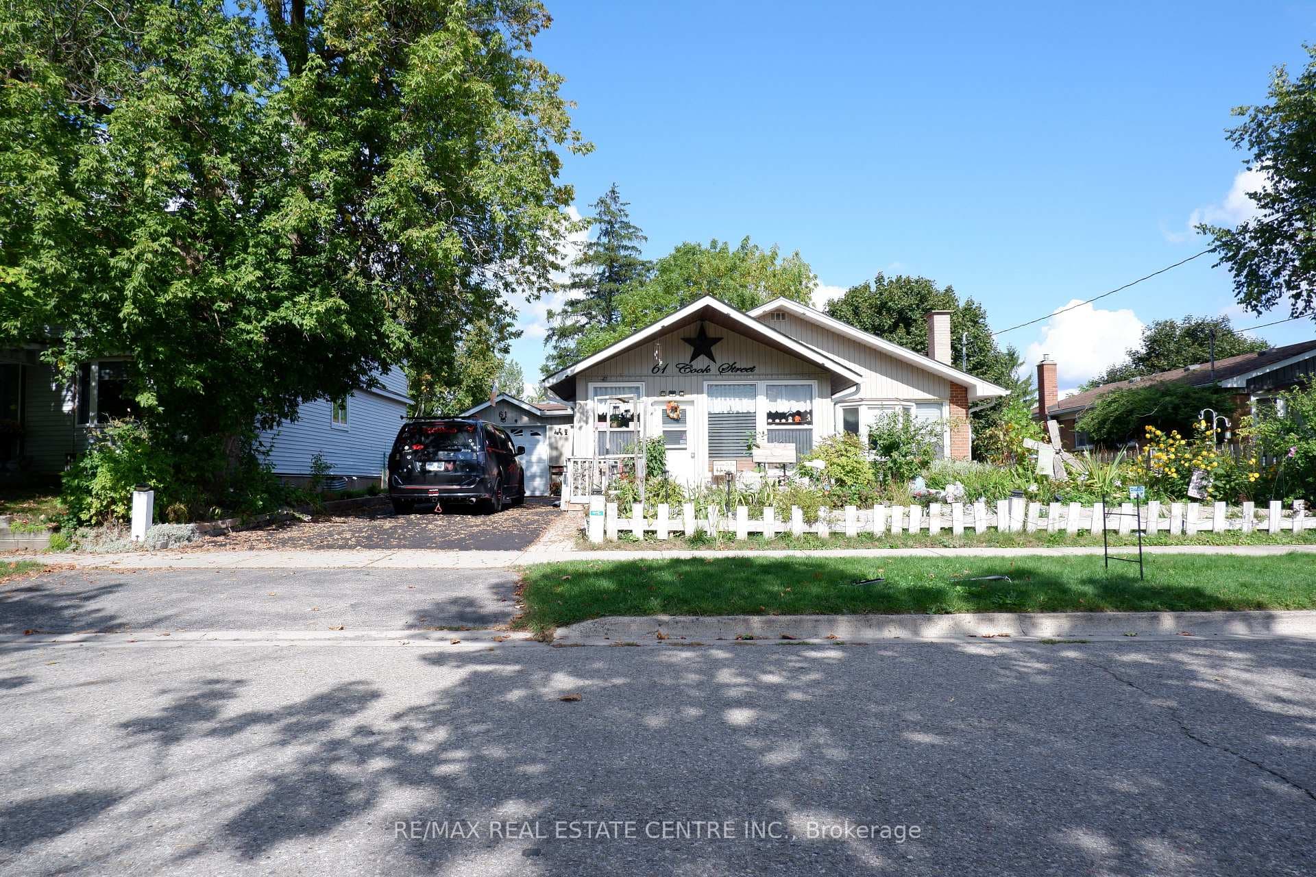 61 Cook Street photo 1
