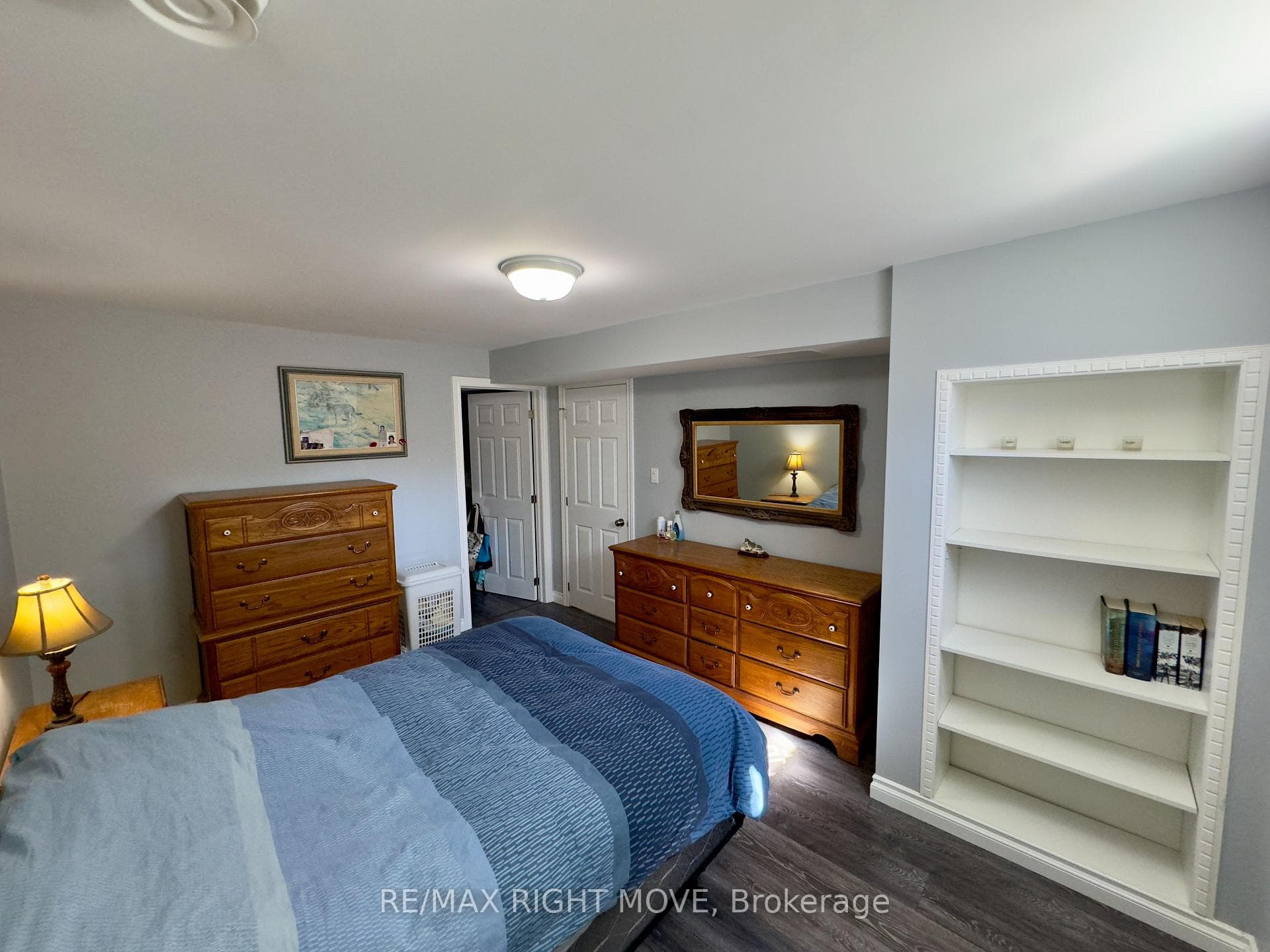 12 Hawkins Street photo 41