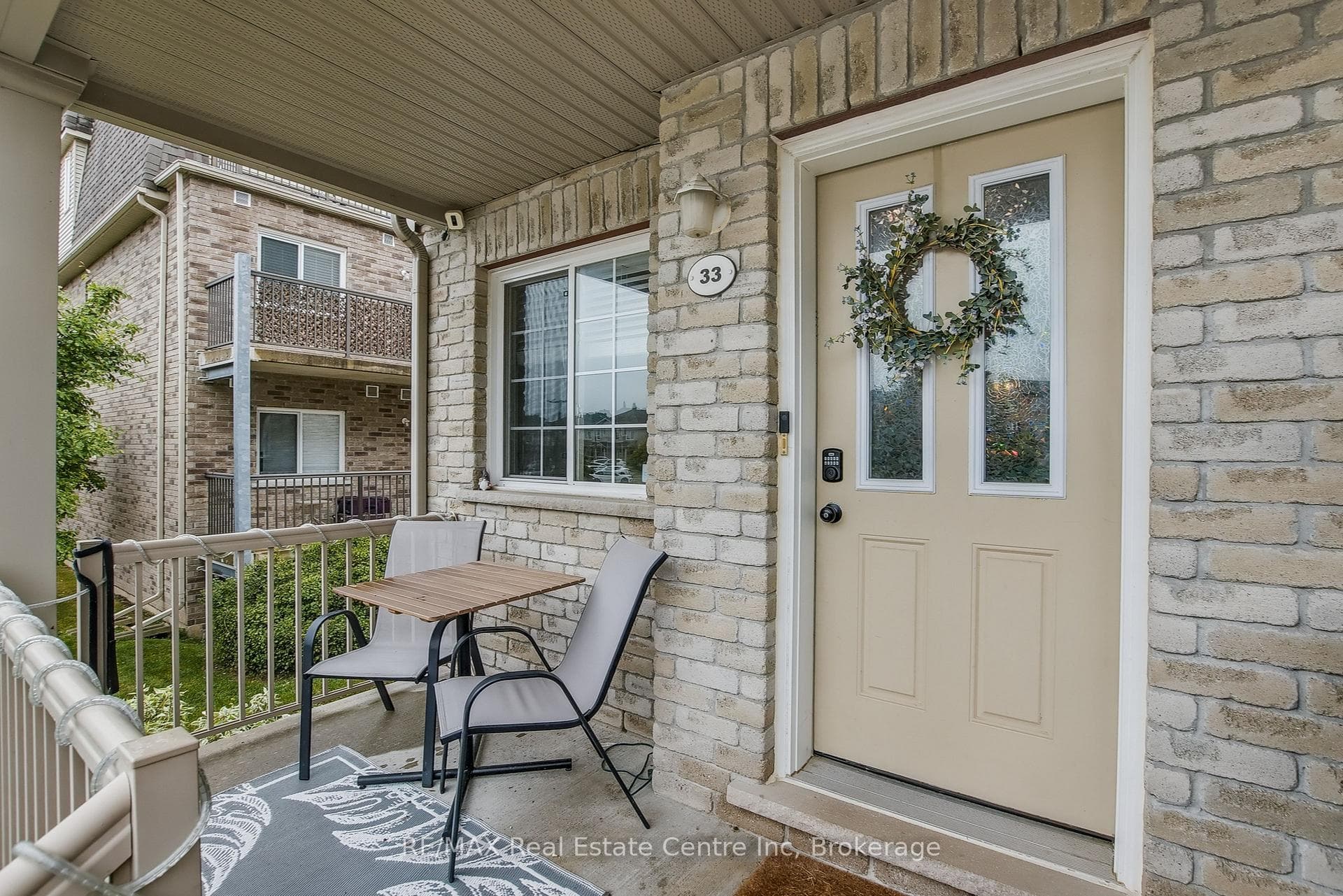 35 Mountford Drive Unit 33 photo 3
