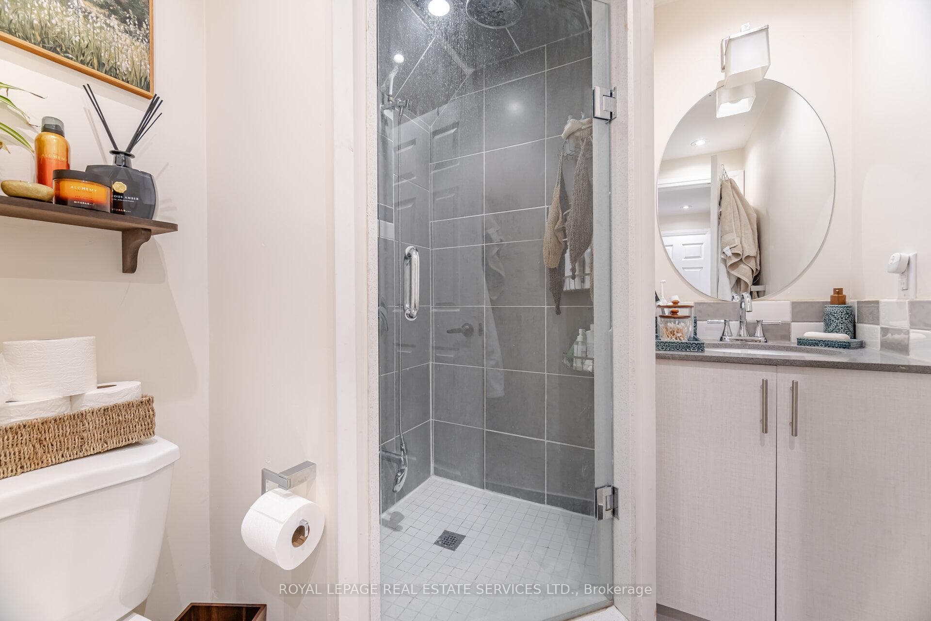 52 Wildberry Crescent photo 43