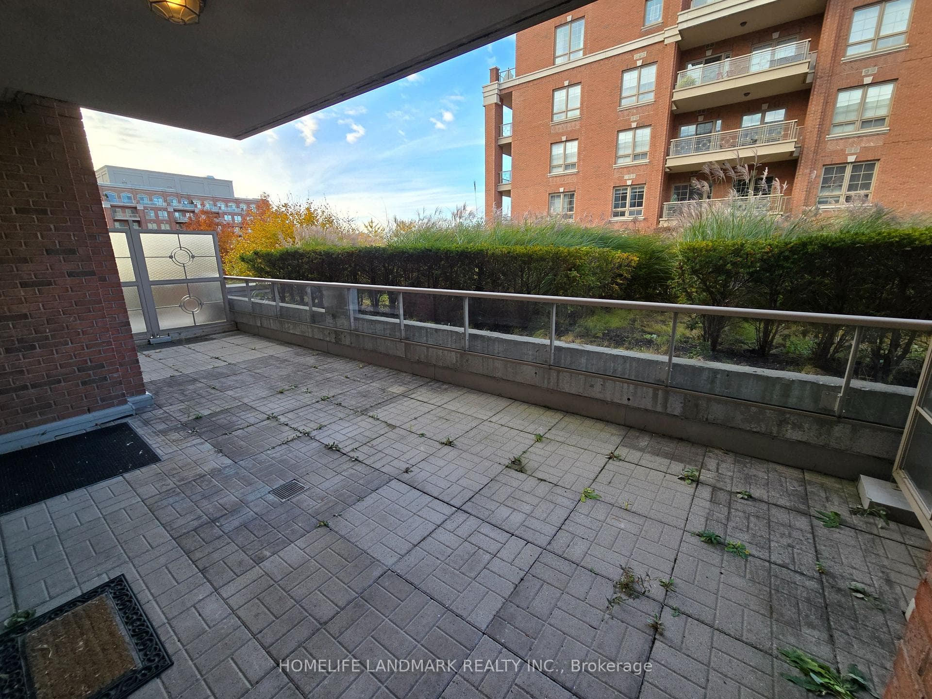 21 Burkebrook Place Unit #413 photo 14