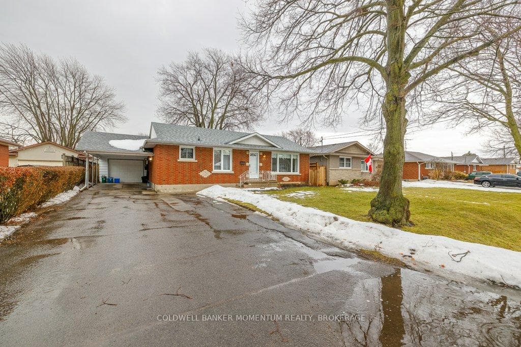 26 Howard Avenue photo 2