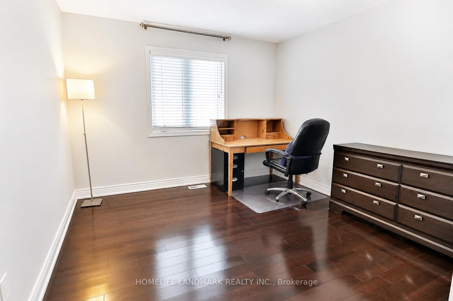 191 Robirwin Street photo 19
