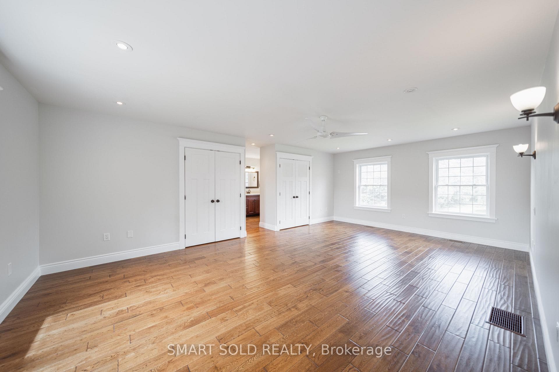 1010 Janette Street photo 25
