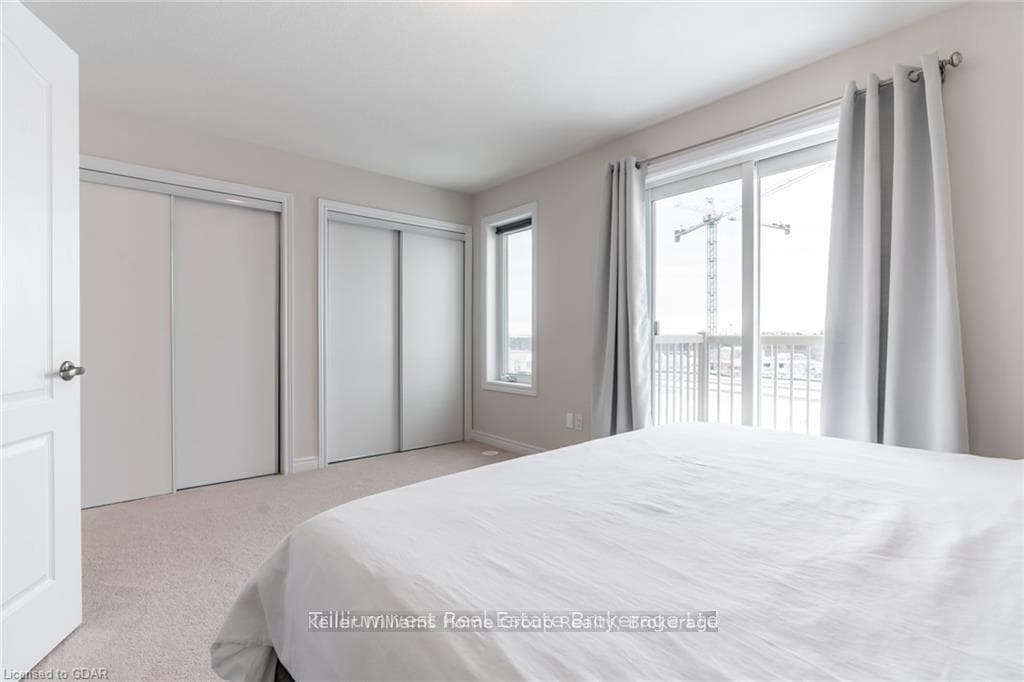 293 LAW Drive photo 12