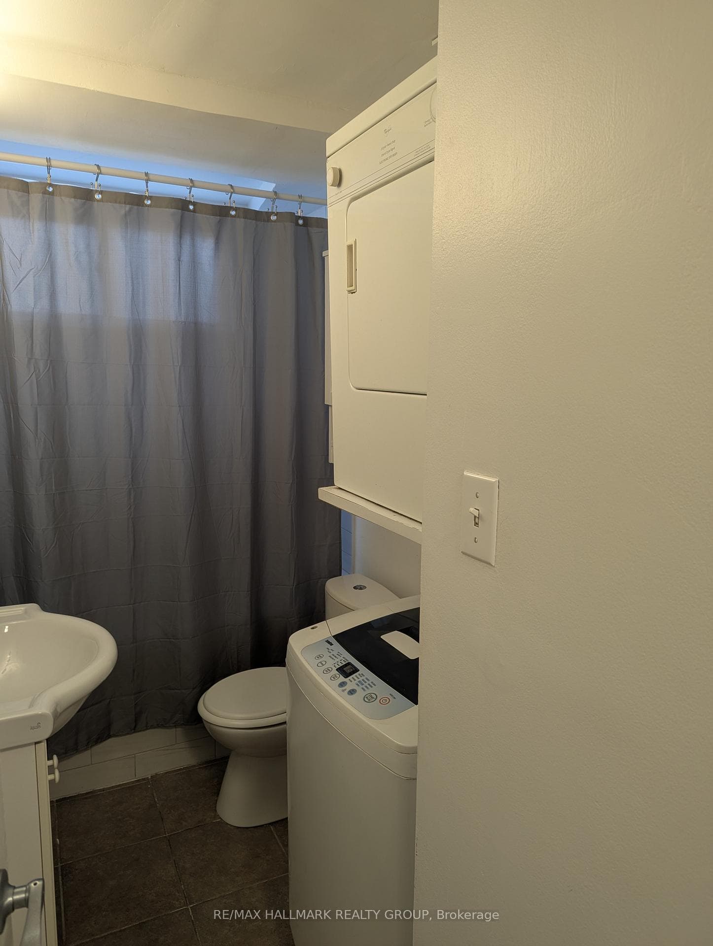871 St Jacques Street Unit 2 photo 12
