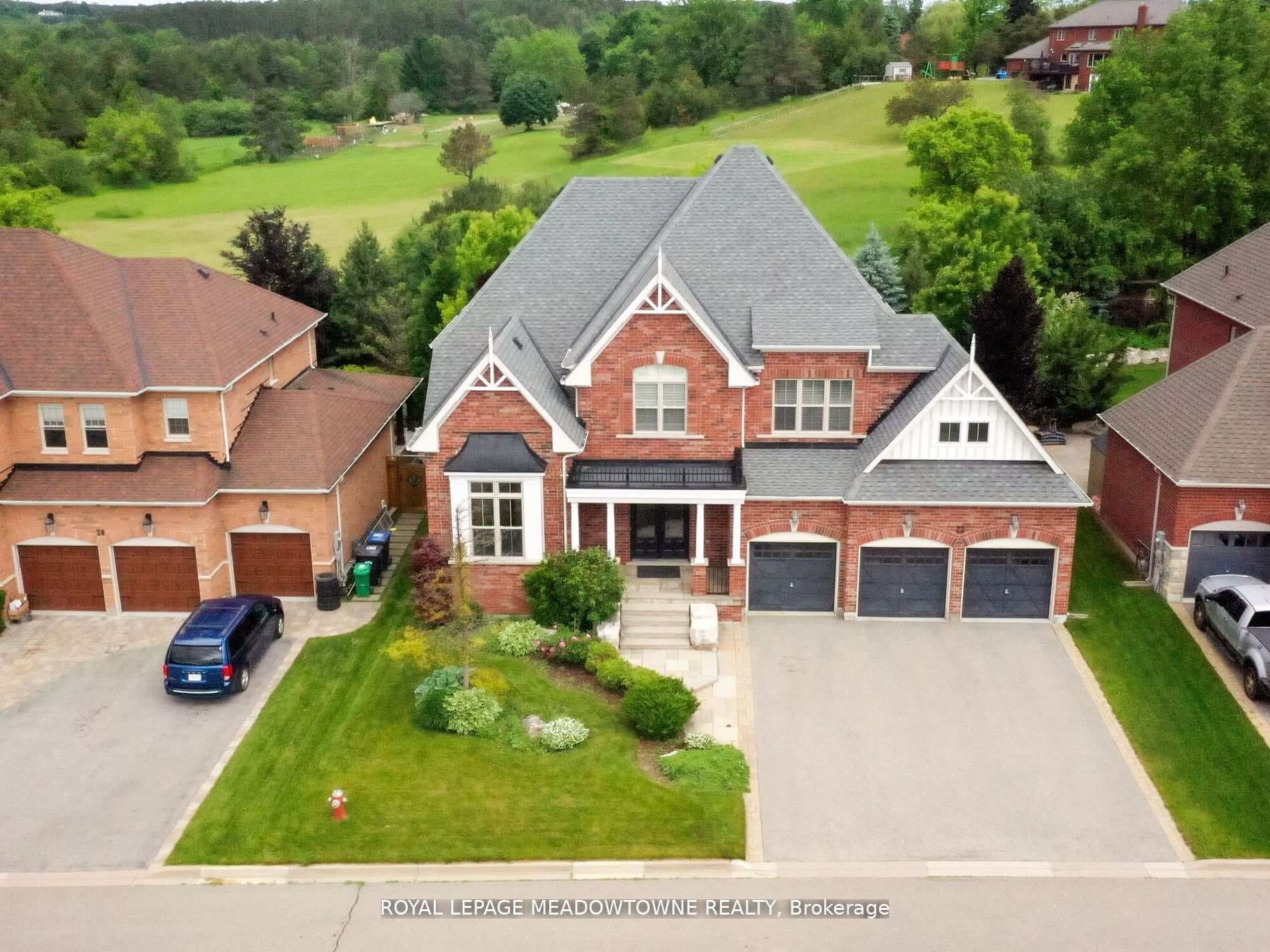 22 Oceans Pond Court photo 1