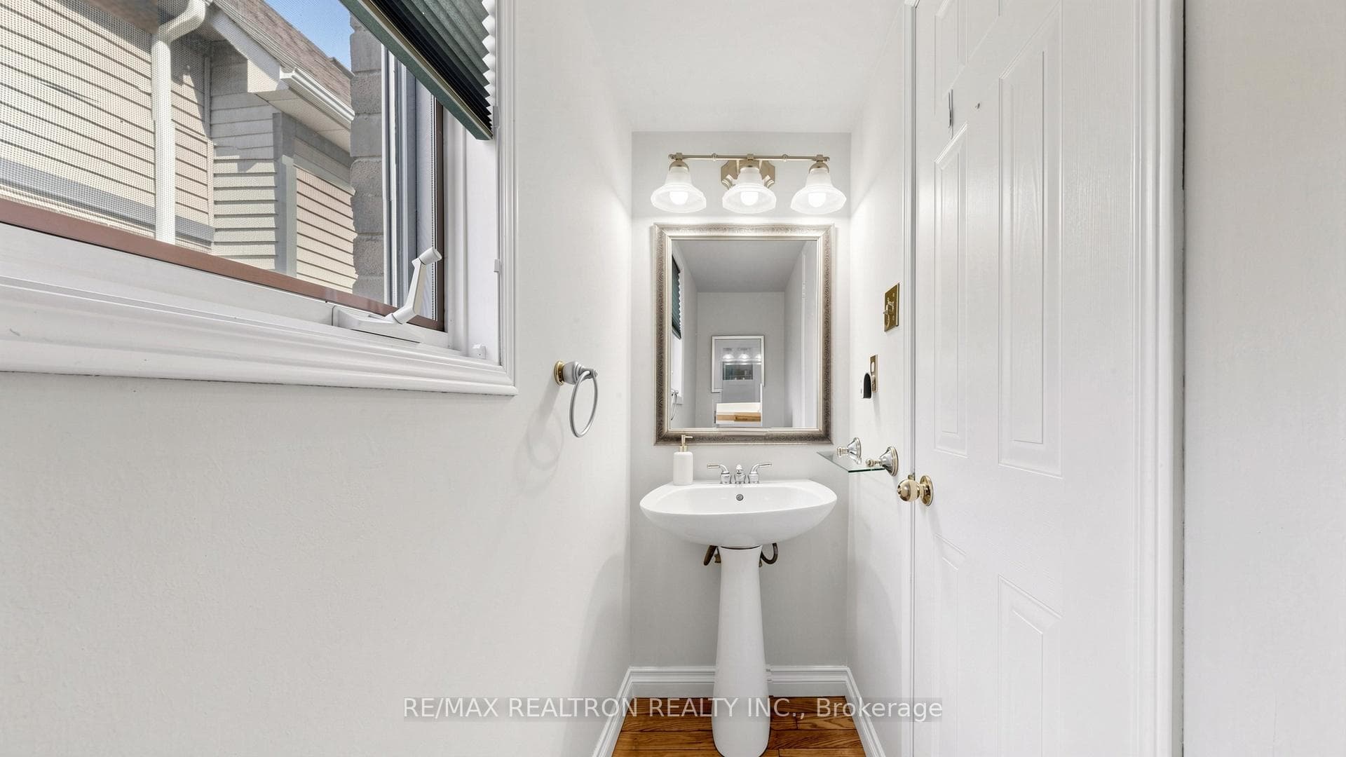 2854 Gulfstream Way photo 19
