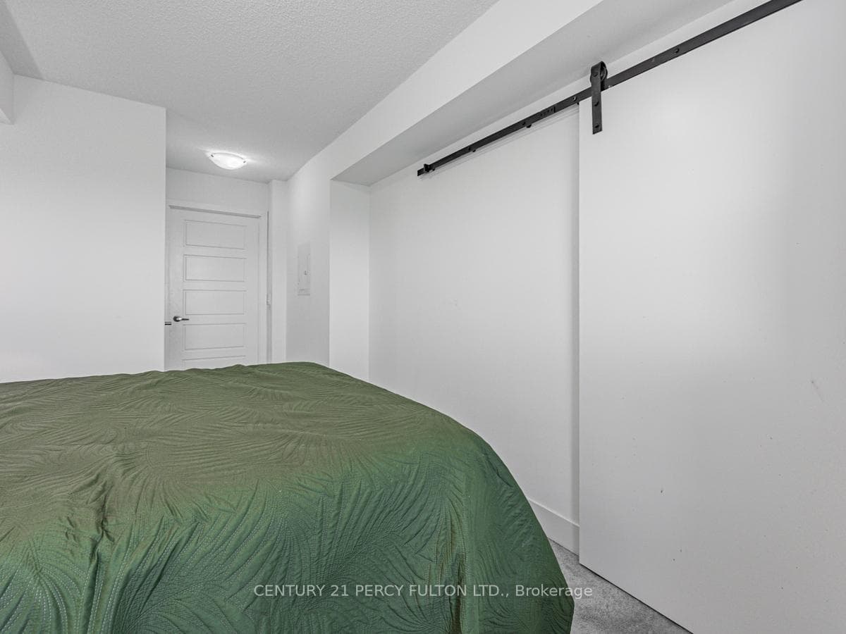 1255 Bayly Street Unit 302 photo 12