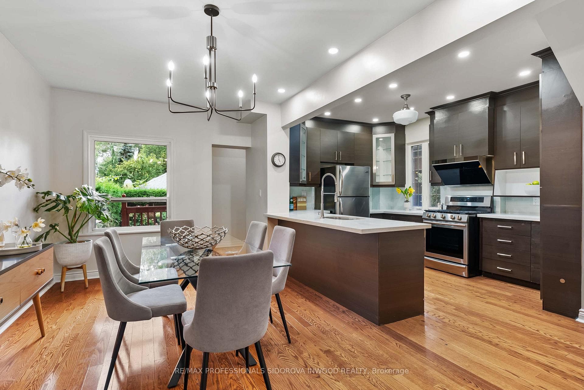 28 Alhambra Avenue photo 9