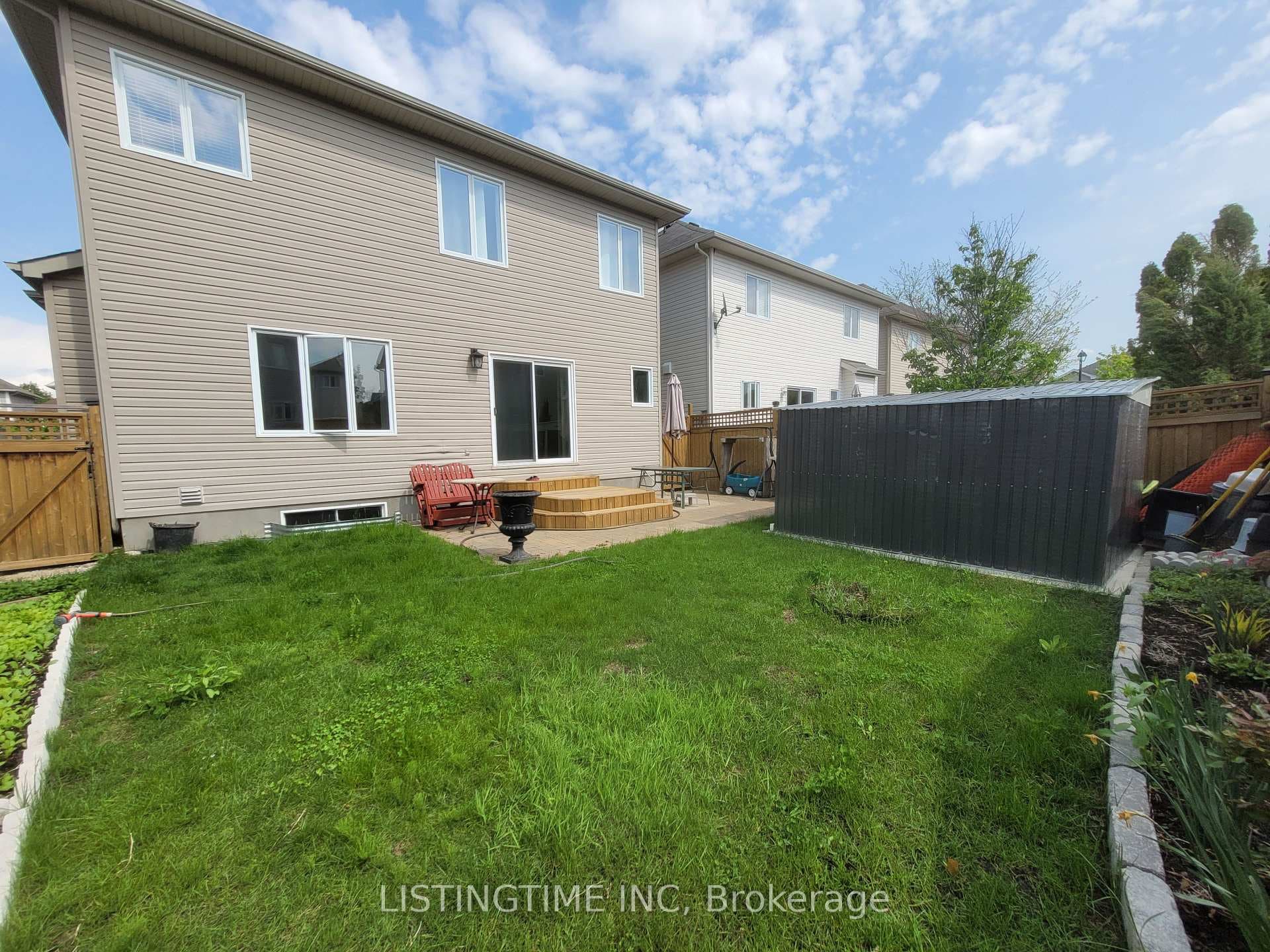 115 Sirocco Crescent photo 30