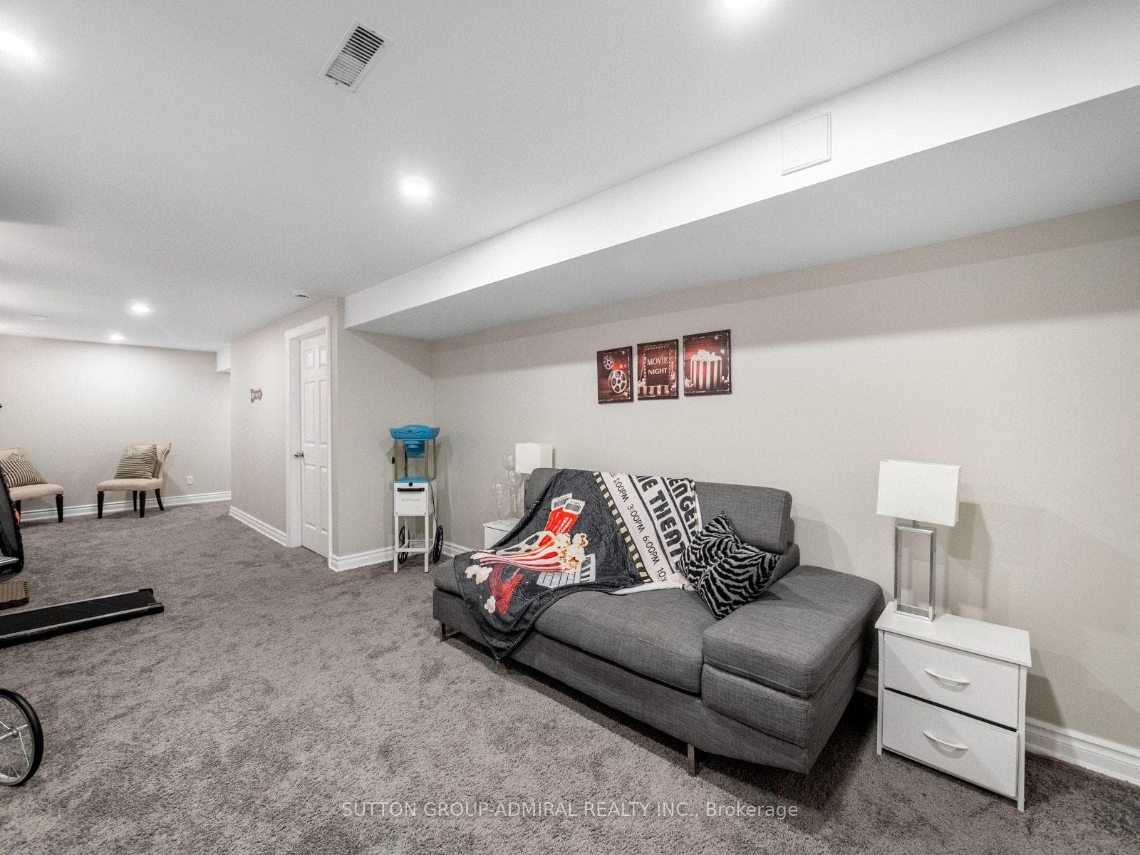 16 Craigvale Street photo 35