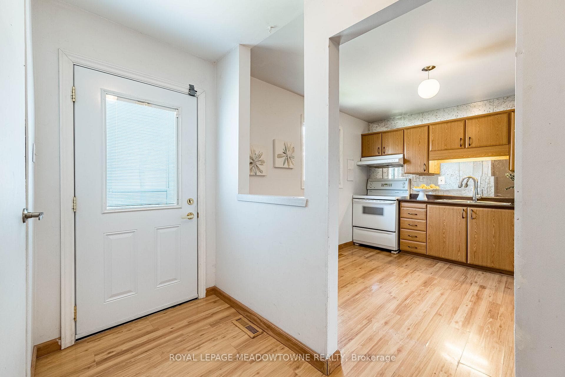 93 Hansen Road Unit 34 photo 10