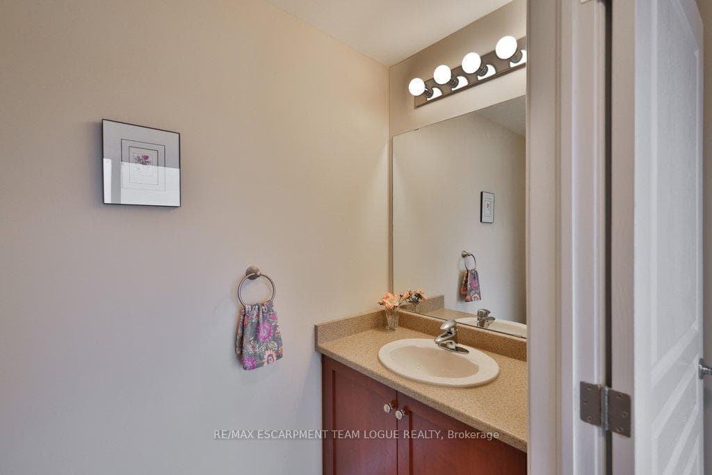 5070 Fairview Street Unit 312 photo 23