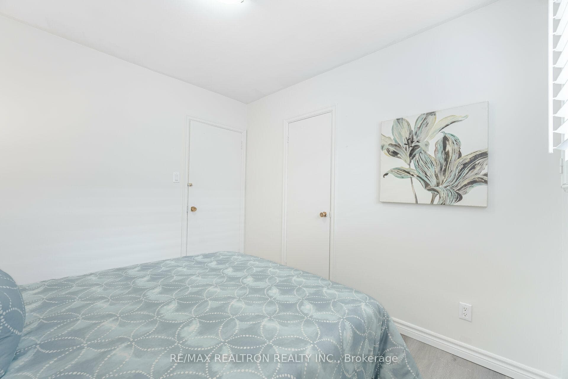 726 Brimorton Drive photo 21
